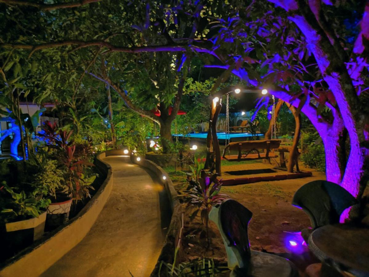 Levona Garden Resort Habarana Kültér fotó