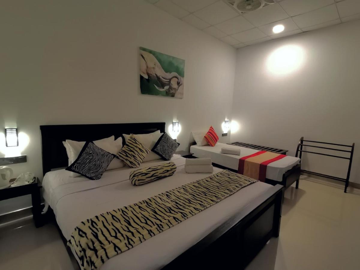 Levona Garden Resort Habarana Kültér fotó
